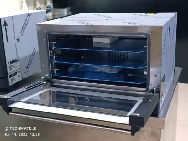 UNOX LINEMICRO™ MANUAL Convection Oven Model Xf 023 - Image 3
